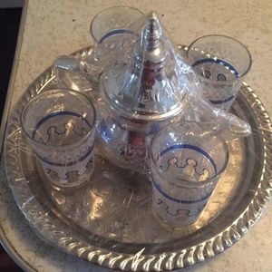 Medium Morroan Tea set w/4 tea glasses